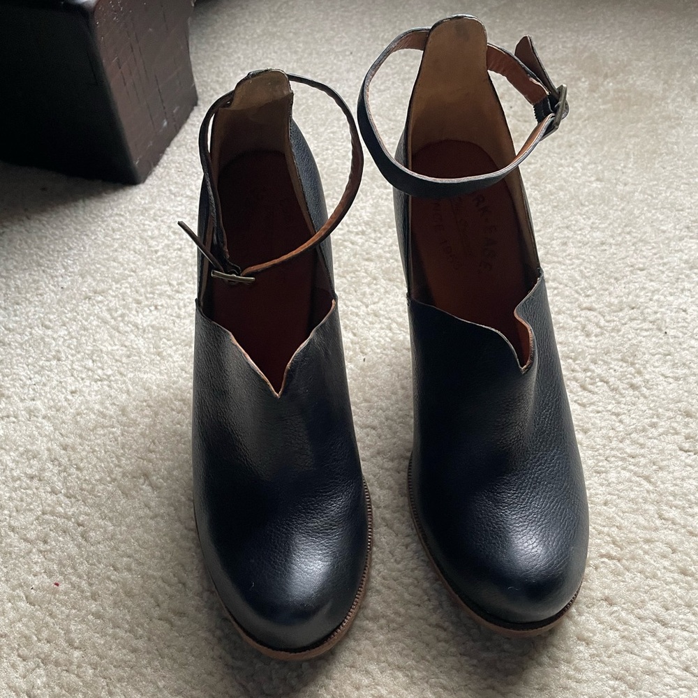 Kork Ease Paulette! Size 8 1/2